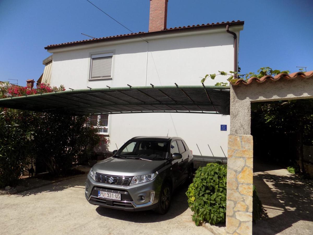 Oriella Apartmans And Room Novigrad Istria Dış mekan fotoğraf