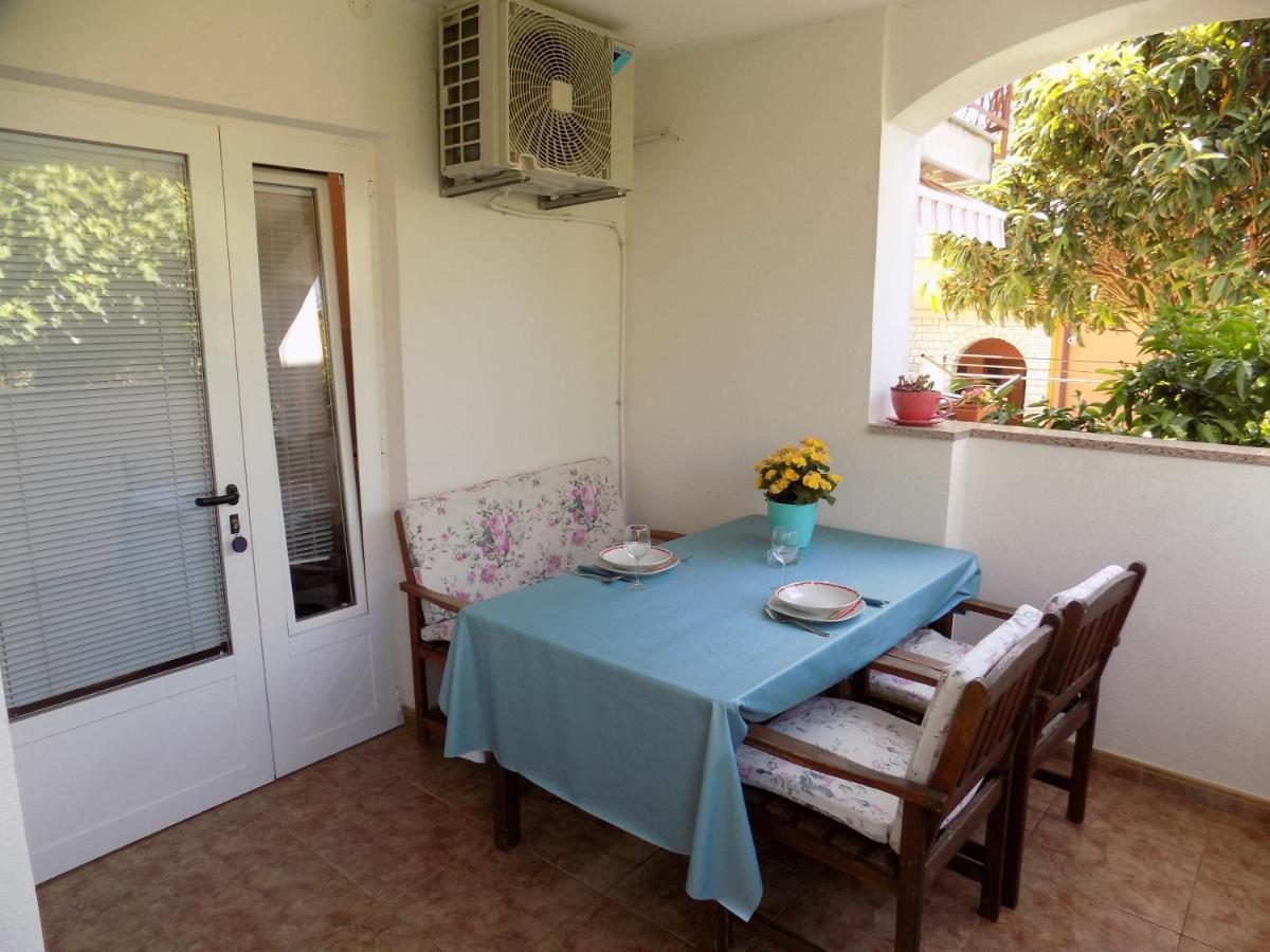 Oriella Apartmans And Room Novigrad Istria Dış mekan fotoğraf